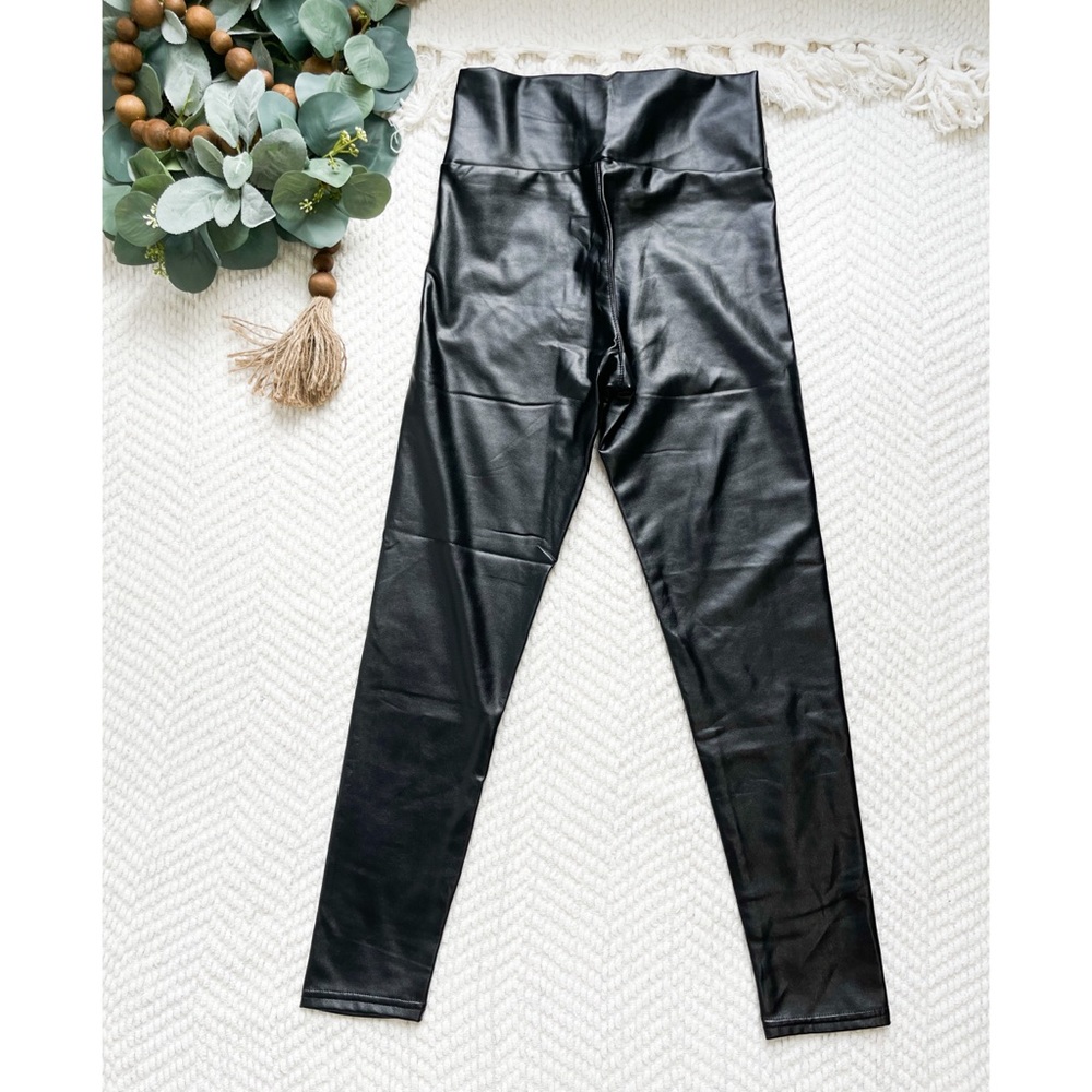 Wilfred | Faux Leather Leggings - Picture 8 of 9